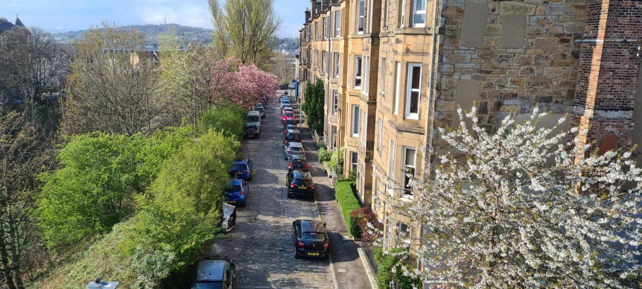 Penthouse Sleeps 11 * EDI