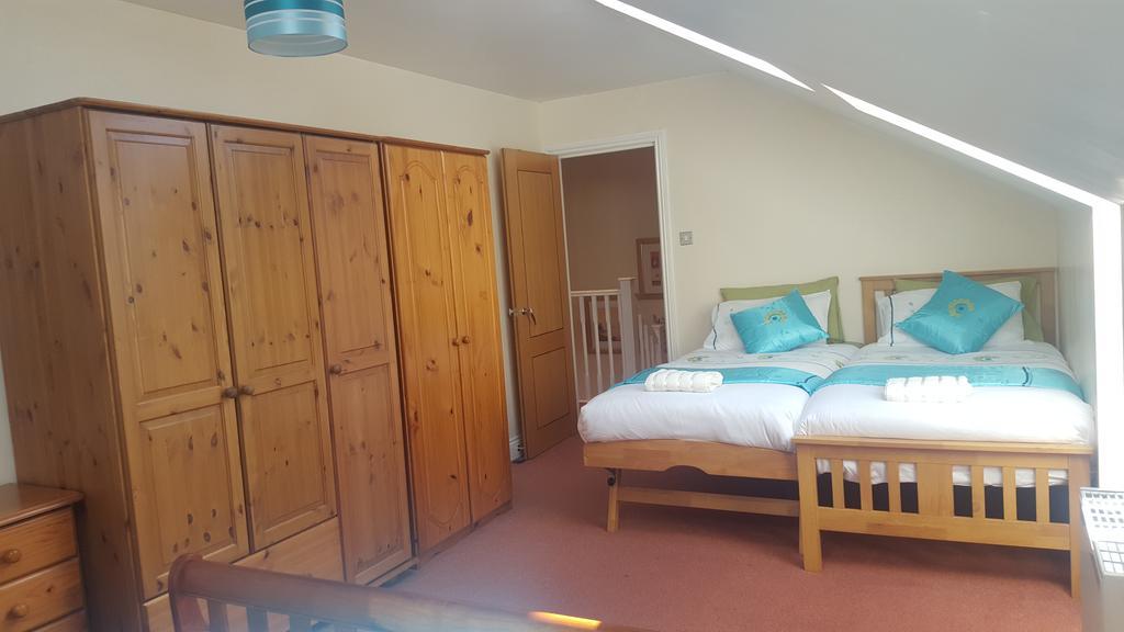 Penthouse Sleeps 11 * EDI